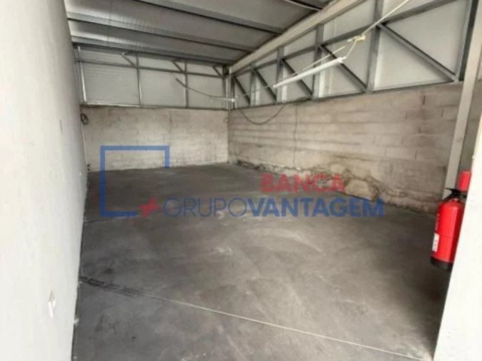 Armazém para Venda em Vila Franca das Naves e Feital Foto 10