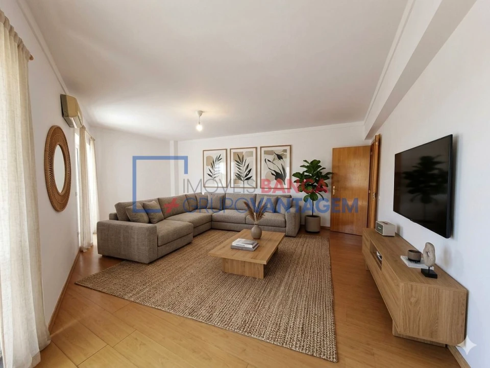Apartamento T3 para Venda em Setubal (São Sebastião) Foto 1