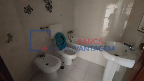 Apartamento T2 para Venda em Algueirão-Mem Martins