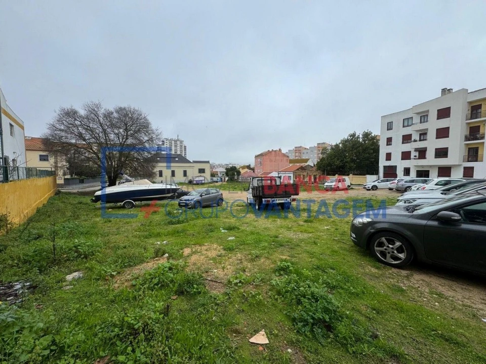 Terreno P/ Prédio para Venda em Setubal (São Sebastião) Foto 28