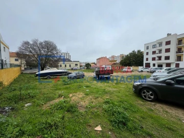 Terreno P/ Prédio para Venda em Setubal (São Sebastião)