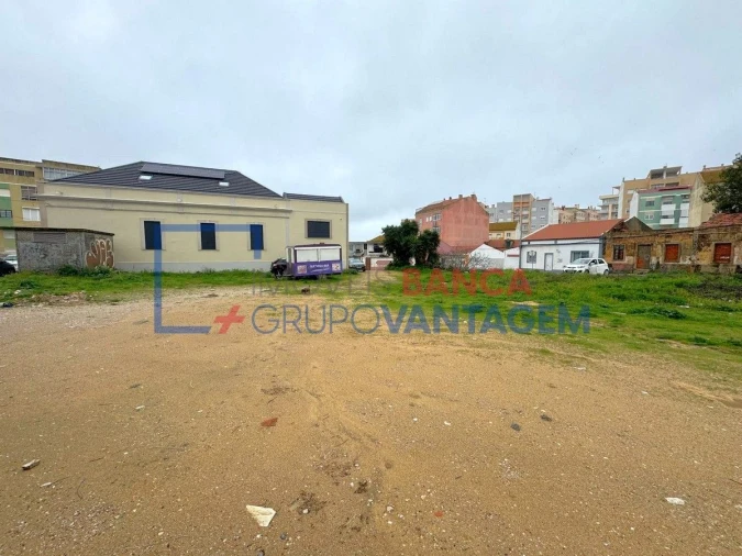 Terreno P/ Prédio para Venda em Setubal (São Sebastião) Foto 24