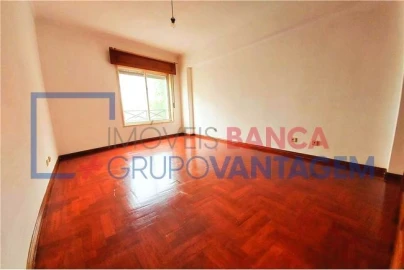 Apartamento T2 para Venda em Algueirão-Mem Martins