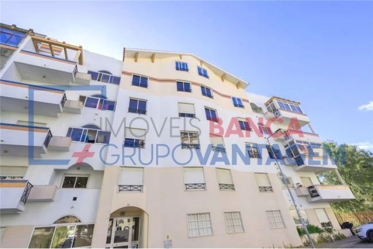 Apartamento T2 para Venda em Algueirão-Mem Martins Foto 3