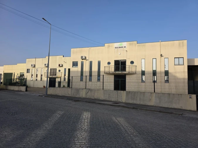 Armazém para Arrendamento em Canelas Foto 2