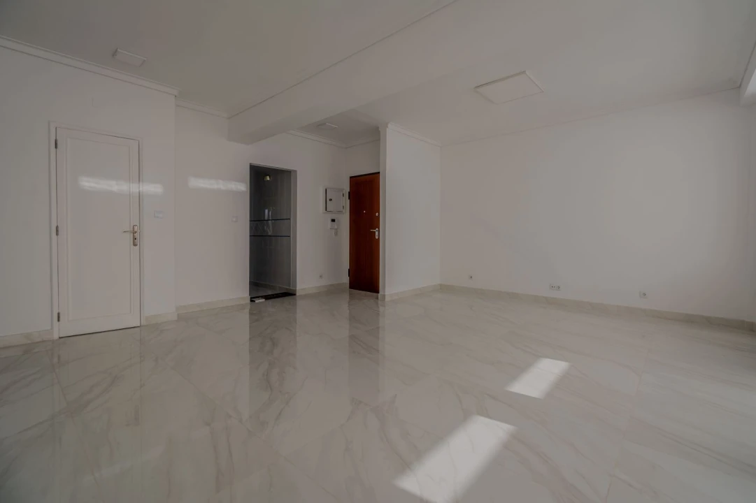 Apartamento T3 para Arrendamento em Carcavelos e Parede Foto 18