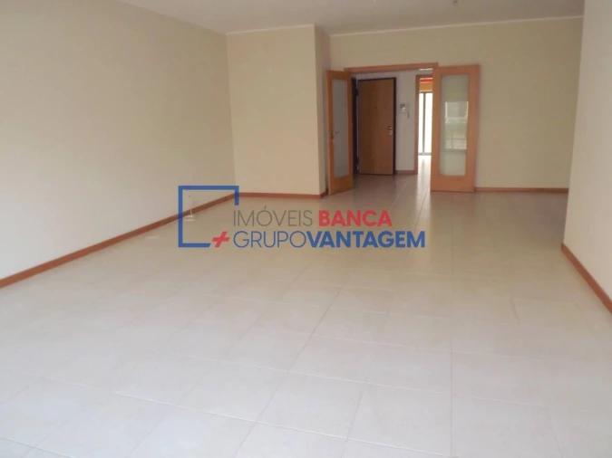 Apartamento T3 para Venda em Pinhal Novo Foto 2