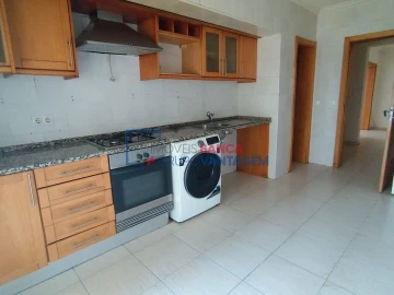 Apartamento T2 para Venda em Azambuja