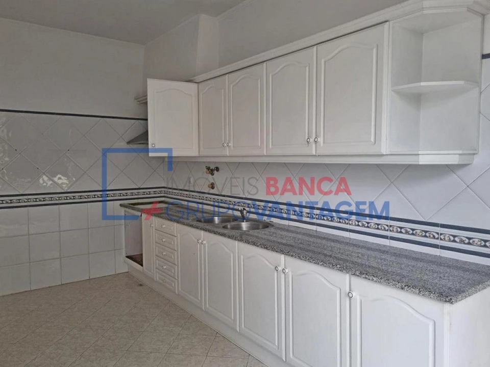 Apartamento T3 para Venda em Marvila, Ribeira Santarém, São Salvador, São Nicolau Foto 3