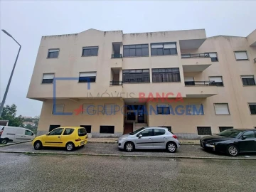 Apartamento T3 para Venda em Marvila, Ribeira Santarém, São Salvador, São Nicolau