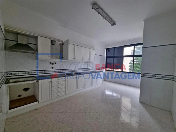 Apartamento T3 para Venda em Marvila, Ribeira Santarém, São Salvador, São Nicolau Foto 4