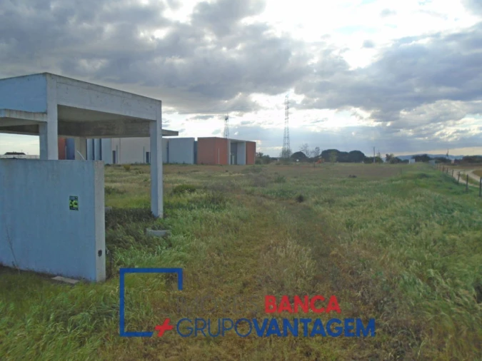 Prédio para Venda em Samora Correia Foto 9