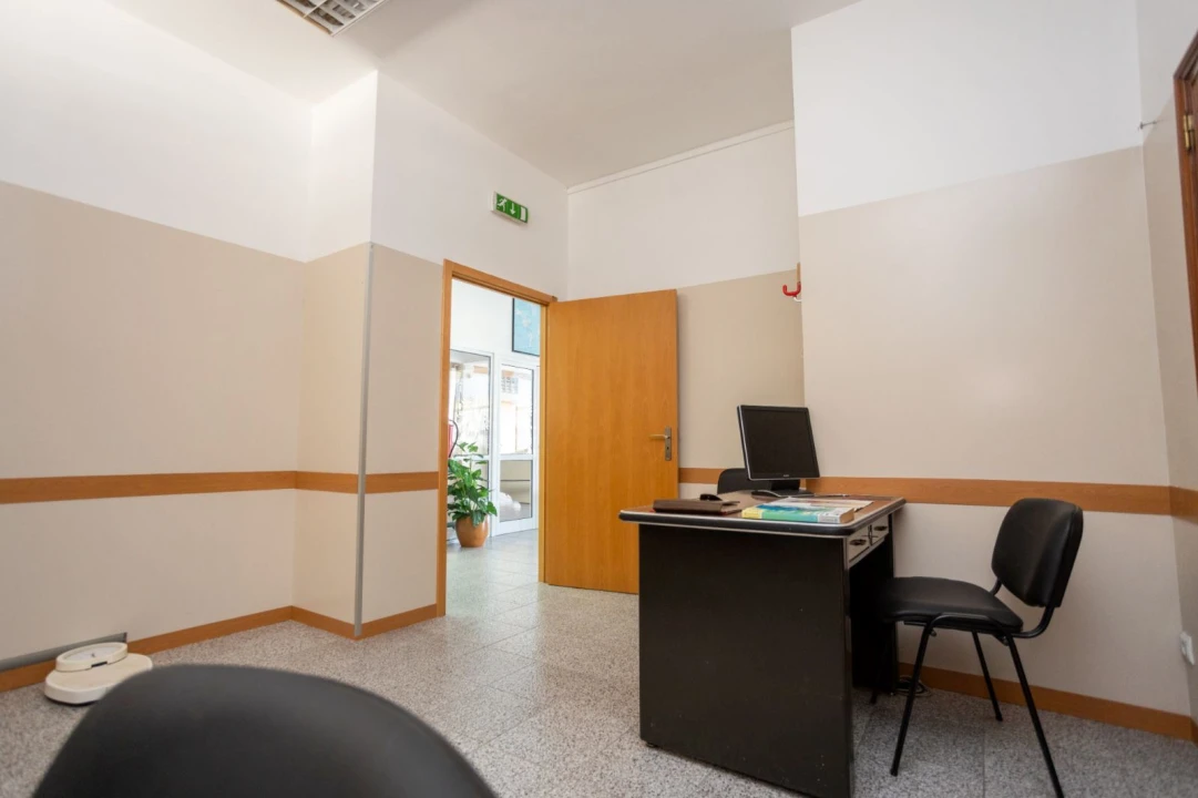 Loja para Arrendamento em Samora Correia Foto 4