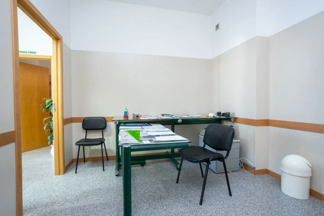 Loja para Arrendamento em Samora Correia Foto 6