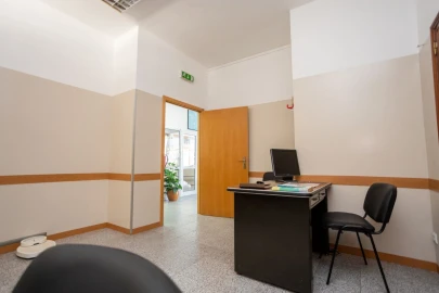 Loja para Arrendamento em Samora Correia