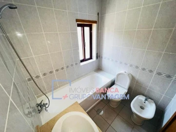 Apartamento T3 para Venda em O. Azeméis, Riba-Ul, Ul, Macinhata Seixa, Madail