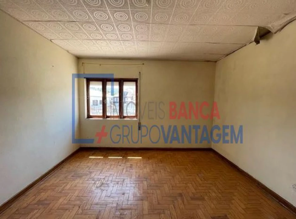 Moradia T5 para Venda em Paços da Serra Foto 25