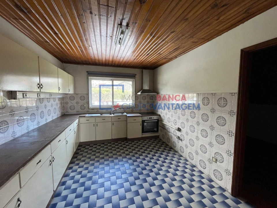 Moradia T3 para Venda em Pombeiro de Ribavizela Foto 24