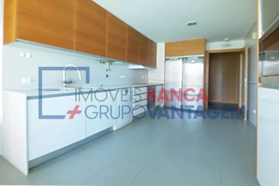 Apartamento T3 para Venda em Alto do Seixalinho, Santo André e Verderena