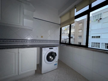 Apartamento T2 para Venda em Marvila, Ribeira Santarém, São Salvador, São Nicolau