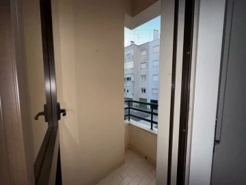 Apartamento T2 para Venda em Marvila, Ribeira Santarém, São Salvador, São Nicolau