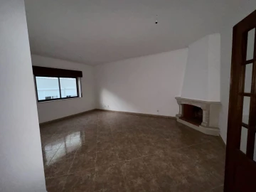 Apartamento T2 para Venda em Marvila, Ribeira Santarém, São Salvador, São Nicolau