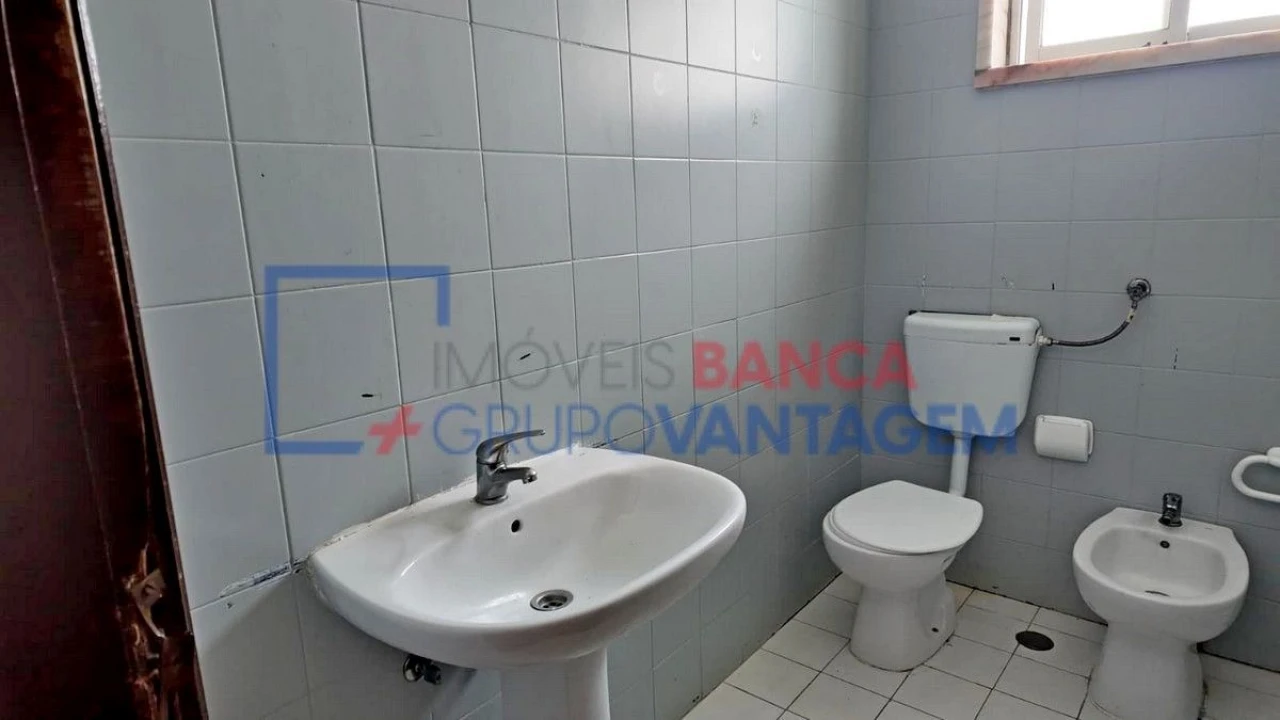 Apartamento T3 para Venda em Seixal, Arrentela e Aldeia de Paio Pires Foto 23