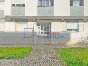 Apartamento T3 para Venda em Seixal, Arrentela e Aldeia de Paio Pires