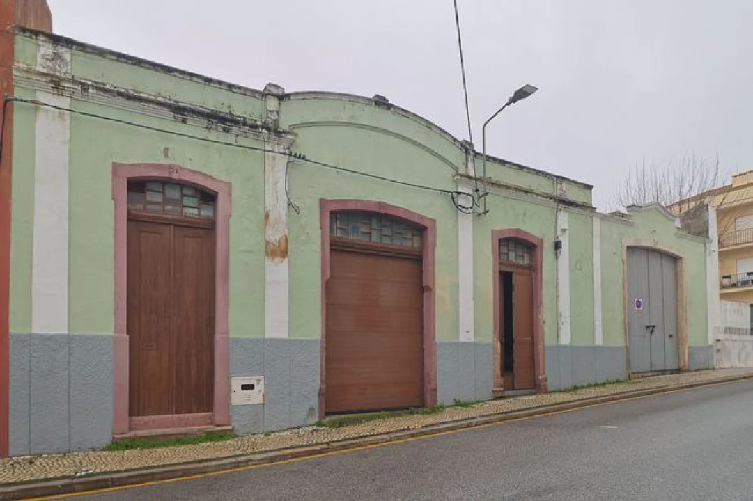 Armazém para Venda em Buarcos Foto 2