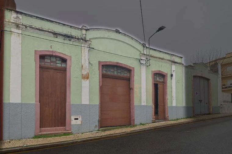 Armazém para Venda em Buarcos Foto 4