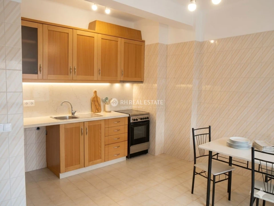 Apartamento T1 para Arrendamento em Buarcos Foto 1
