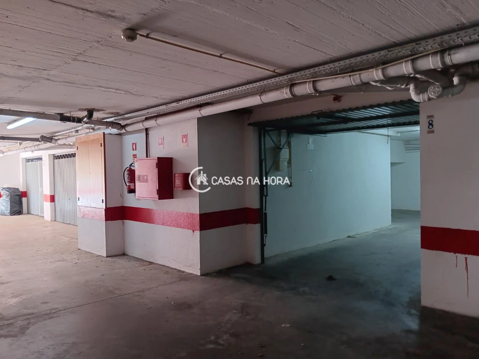 Negócio para Venda em Carcavelos e Parede Foto 15