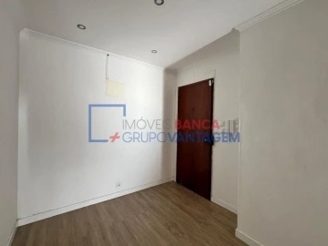 Apartamento T3 para Venda em Ramada e Caneças