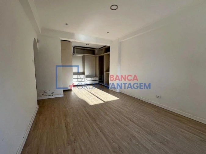 Apartamento T3 para Venda em Ramada e Caneças Foto 21