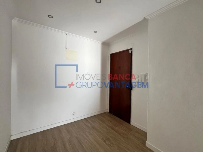 Apartamento T3 para Venda em Ramada e Caneças Foto 24