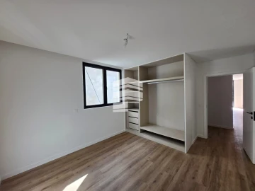 Apartamento T1 para Venda em São Martinho
