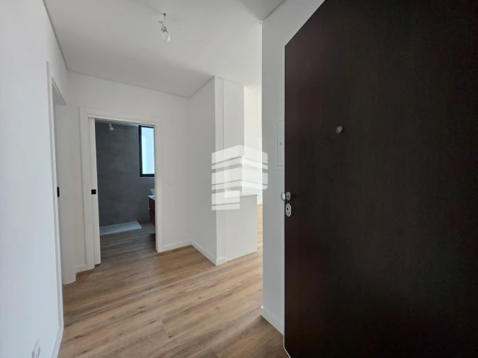 Apartamento T1 para Venda em São Martinho Foto 7