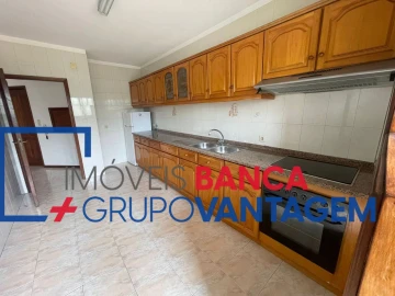 Apartamento T2 para Venda em Vilar de Andorinho