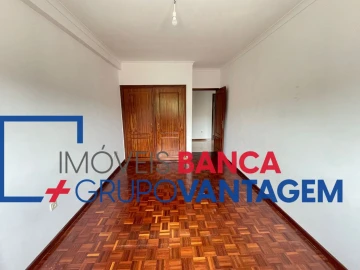 Apartamento T2 para Venda em Vilar de Andorinho