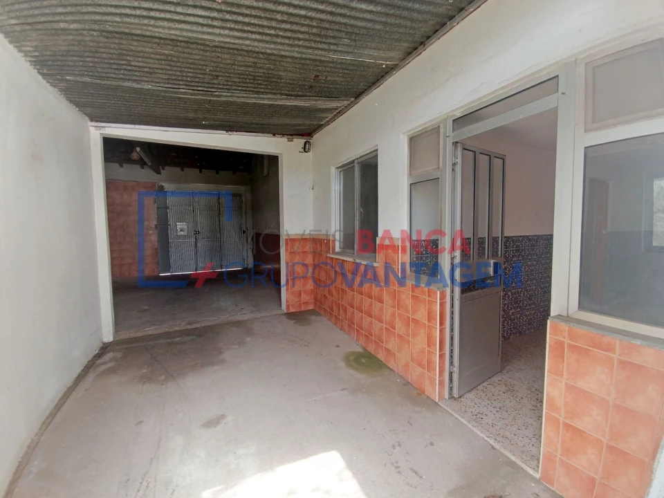 Moradia T3 para Venda em Benfica do Ribatejo Foto 5