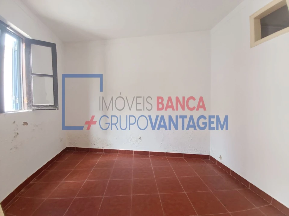 Moradia T3 para Venda em Benfica do Ribatejo Foto 14