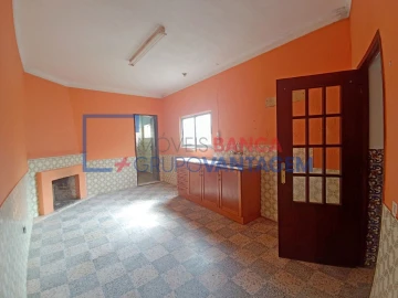 Moradia T3 para Venda em Benfica do Ribatejo