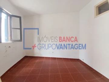 Moradia T3 para Venda em Benfica do Ribatejo