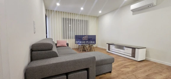 Apartamento T1 para Arrendamento em Gulpilhares e Valadares