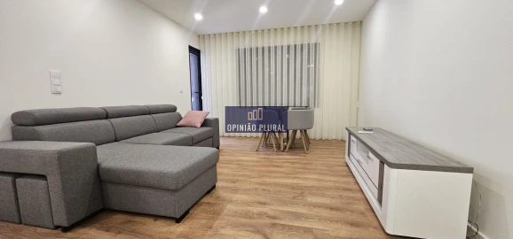 Apartamento T1 para Arrendamento em Gulpilhares e Valadares