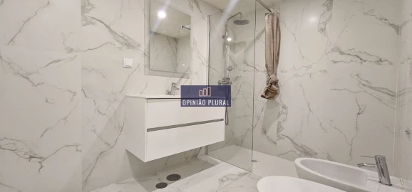 Apartamento T1 para Arrendamento em Gulpilhares e Valadares