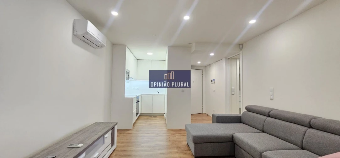 Apartamento T1 para Arrendamento em Gulpilhares e Valadares Foto 2