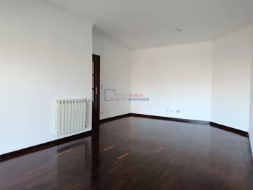 Apartamento T2 para Venda em Santa Marinha e São Pedro da Afurada