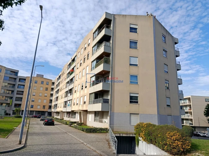 Apartamento T2 para Venda em Santa Marinha e São Pedro da Afurada Foto 3