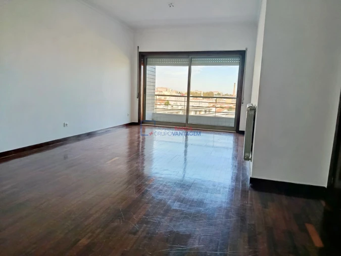 Apartamento T2 para Venda em Santa Marinha e São Pedro da Afurada Foto 8